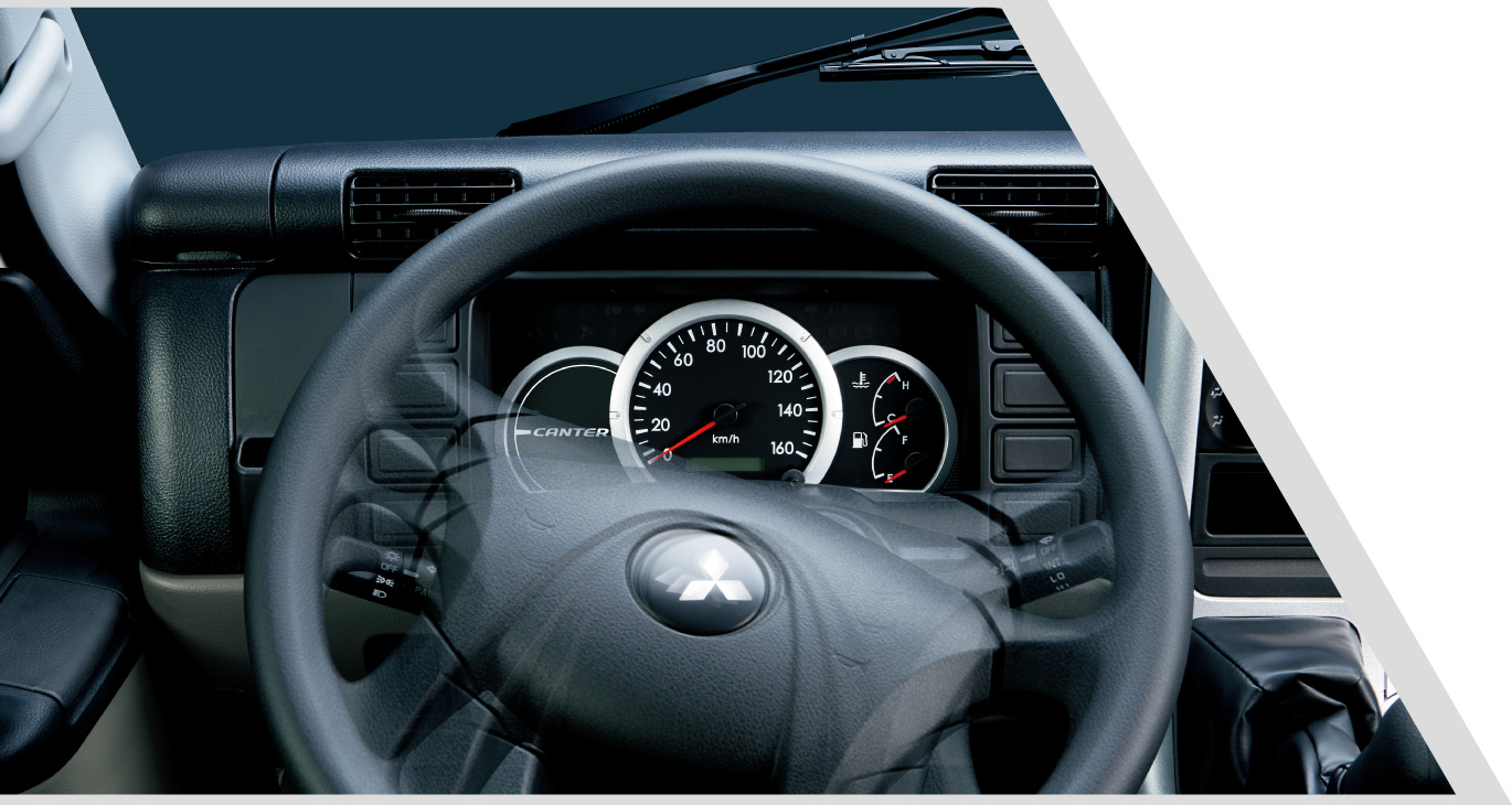 fa814_interior-fuso